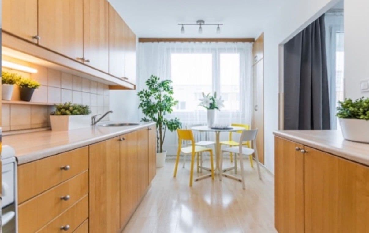 Predaj bytu 2-izbový 69 m², Na rovinách, Praha, Praha Predaj bytu 2-izbový 69 m², Na rovinách, Praha, Praha