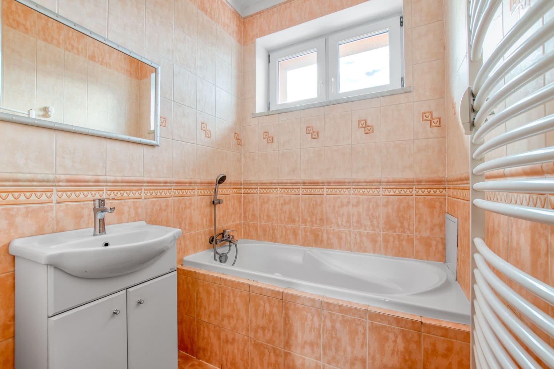 Predaj bytu 3-izbový 80 m², Mládeže, Ostrava, Moravskoslezský kraj Predaj bytu 3-izbový 80 m², Mládeže, Ostrava, Moravskoslezský kraj