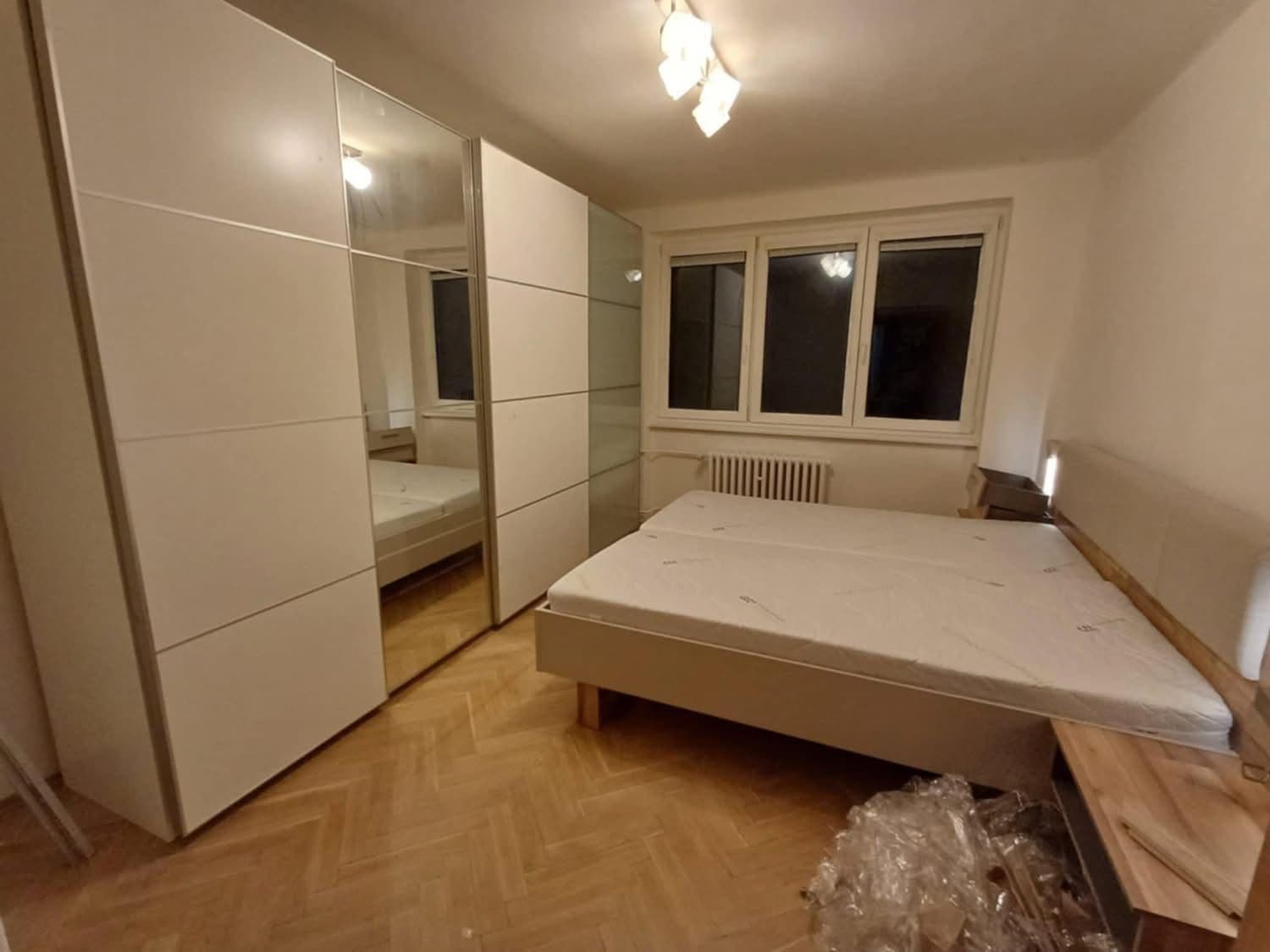 Prenájom bytu 3-izbový 68 m², Sídliště Ⅰ, Kamenice, Středočeský kraj Prenájom bytu 3-izbový 68 m², Sídliště Ⅰ, Kamenice, Středočeský kraj