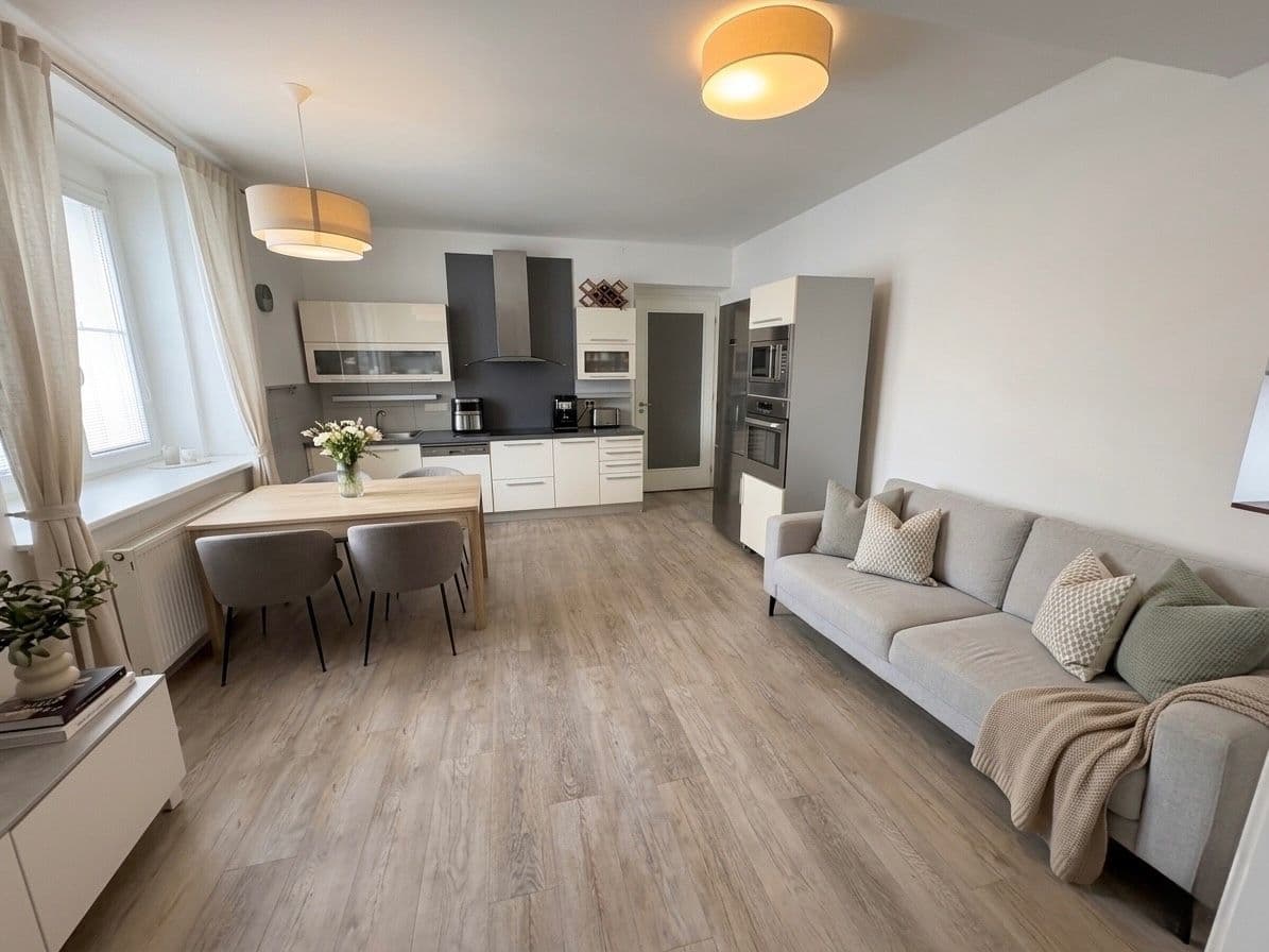 Predaj bytu 3-izbový 72 m², Na Zlatnici, Praha, Praha Predaj bytu 3-izbový 72 m², Na Zlatnici, Praha, Praha