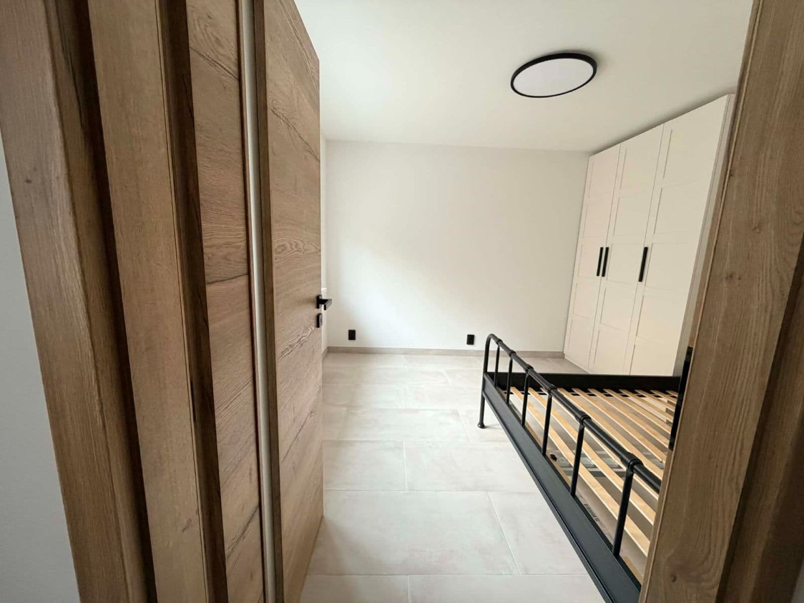 Prenájom bytu 1-izbový 35 m², Dřínová, Brno, Jihomoravský kraj Prenájom bytu 1-izbový 35 m², Dřínová, Brno, Jihomoravský kraj