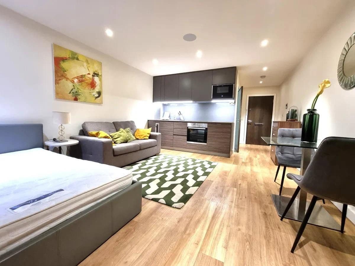 Prenájom bytu 1-izbový 28 m², Fontaneweg 5, Nauen, Brandenbursko Prenájom bytu 1-izbový 28 m², Fontaneweg 5, Nauen, Brandenbursko