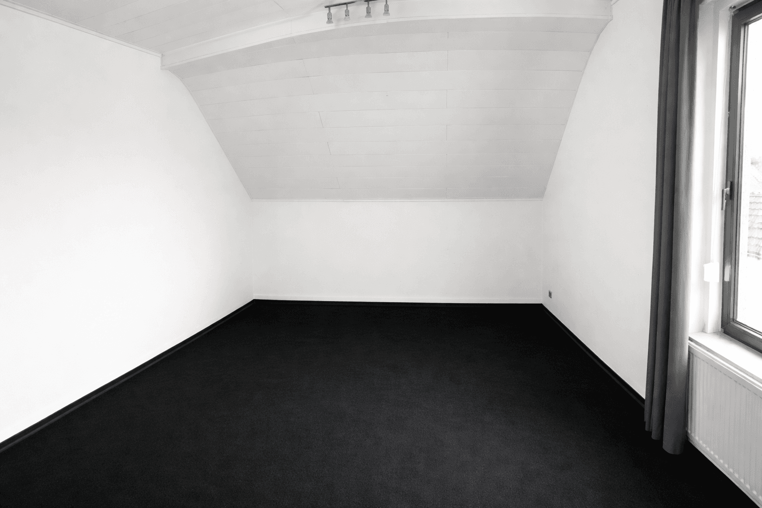 Prenájom bytu 3-izbový 110 m², Neckarstr.6, Mönchengladbach, Severné Porýnie - Westfálsko Prenájom bytu 3-izbový 110 m², Neckarstr.6, Mönchengladbach, Severné Porýnie - Westfálsko