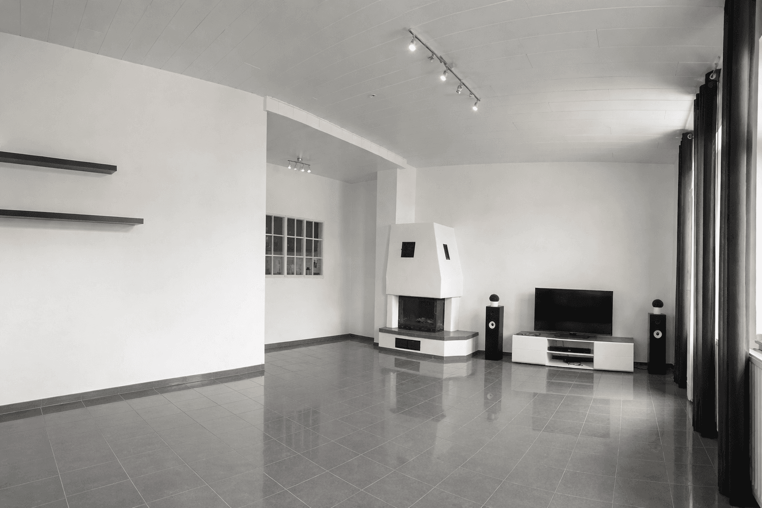 Prenájom bytu 3-izbový 110 m², Neckarstr.6, Mönchengladbach, Severné Porýnie - Westfálsko Prenájom bytu 3-izbový 110 m², Neckarstr.6, Mönchengladbach, Severné Porýnie - Westfálsko