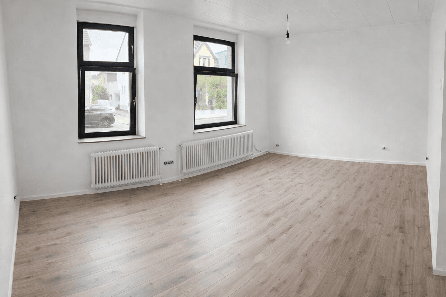 Prenájom bytu 3-izbový 90 m², Neckarstr.6, Mönchengladbach, Severné Porýnie - Westfálsko Prenájom bytu 3-izbový 90 m², Neckarstr.6, Mönchengladbach, Severné Porýnie - Westfálsko