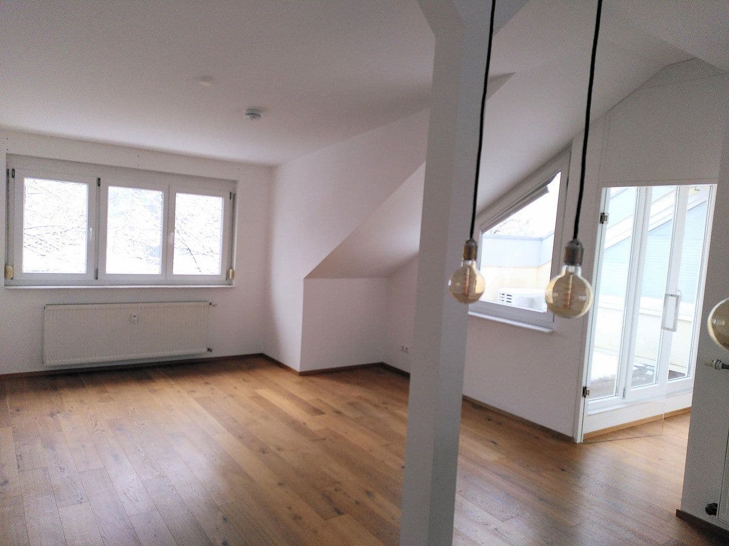 Predaj bytu 4-izbový 82 m², Baden-Baden, Bádensko-Wurttembersko Predaj bytu 4-izbový 82 m², Baden-Baden, Bádensko-Wurttembersko