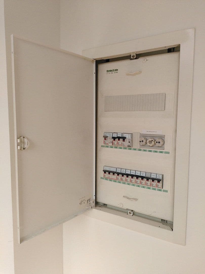 Predaj bytu 4-izbový 82 m², Baden-Baden, Bádensko-Wurttembersko Predaj bytu 4-izbový 82 m², Baden-Baden, Bádensko-Wurttembersko