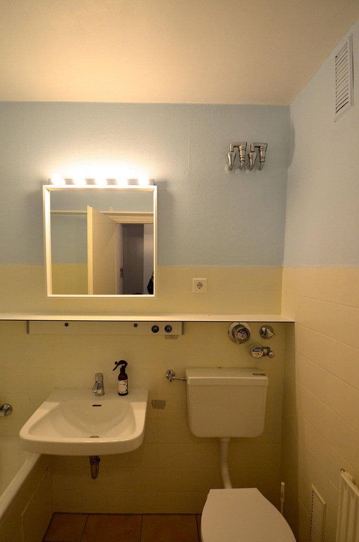 Prenájom bytu 1-izbový 30 m², Cosimastraße 232, München, Bavorsko Prenájom bytu 1-izbový 30 m², Cosimastraße 232, München, Bavorsko