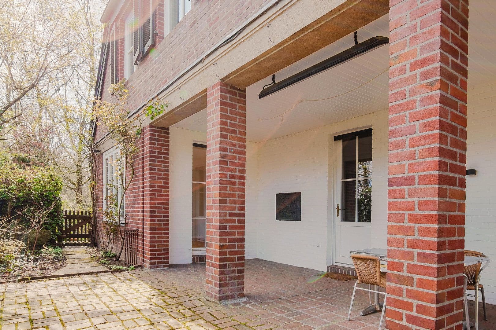 Predaj domu 286 m², pozemek 1.116 m², Krefeld, Severné Porýnie - Westfálsko Predaj domu 286 m², pozemek 1.116 m², Krefeld, Severné Porýnie - Westfálsko