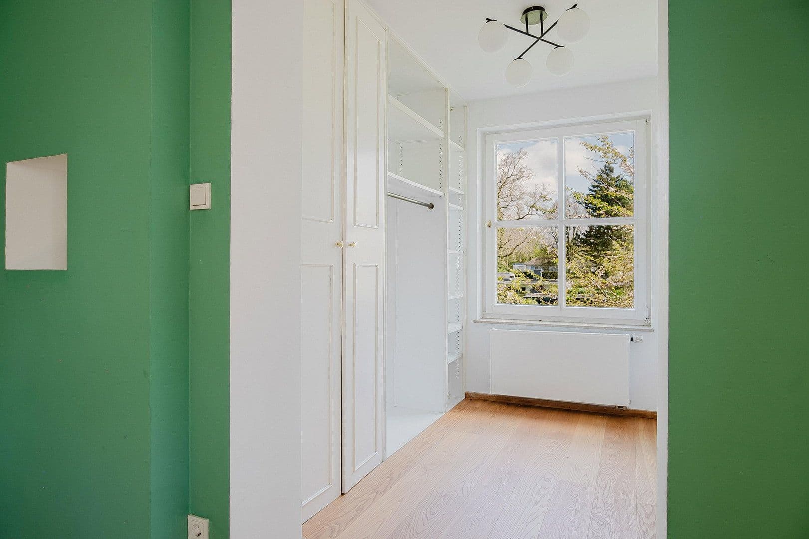 Predaj domu 286 m², pozemek 1.116 m², Krefeld, Severné Porýnie - Westfálsko Predaj domu 286 m², pozemek 1.116 m², Krefeld, Severné Porýnie - Westfálsko