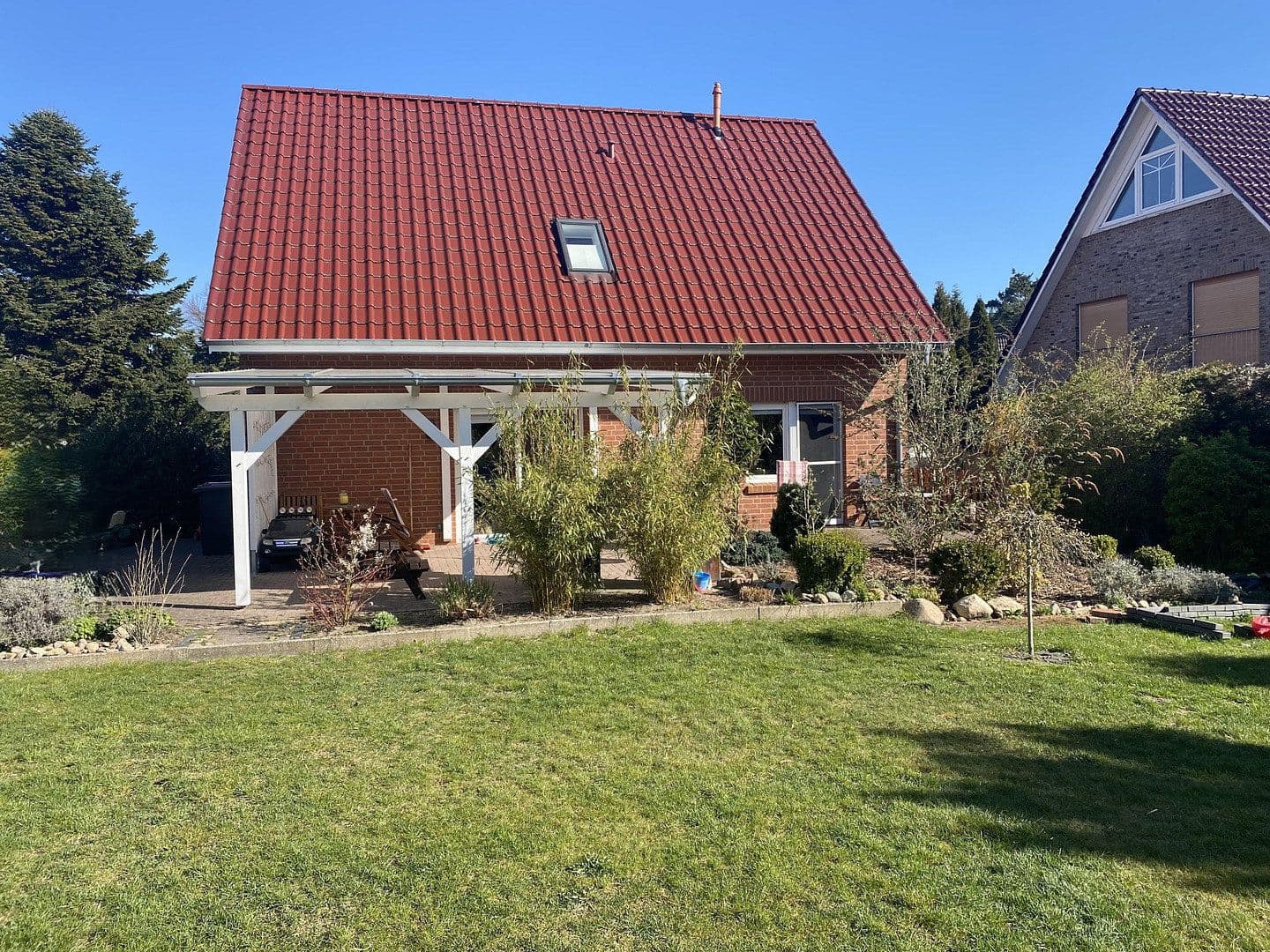 Predaj domu 134 m², pozemek 800 m², Hanstedt, Dolné Sasko Predaj domu 134 m², pozemek 800 m², Hanstedt, Dolné Sasko