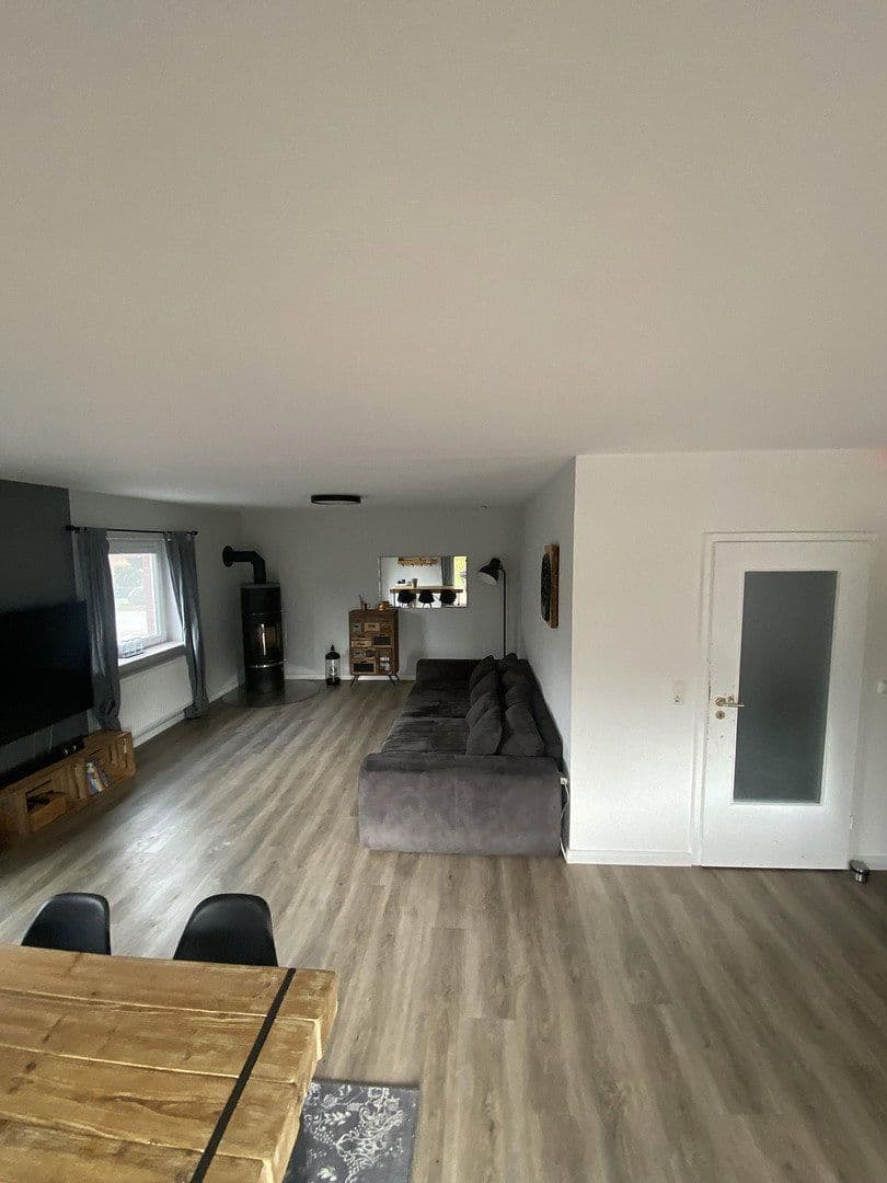 Predaj domu 134 m², pozemek 800 m², Hanstedt, Dolné Sasko Predaj domu 134 m², pozemek 800 m², Hanstedt, Dolné Sasko
