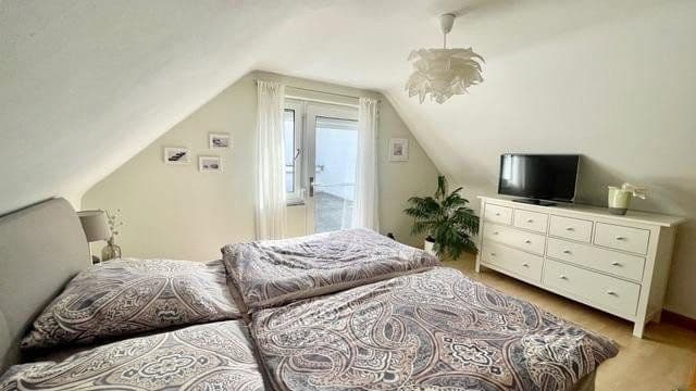 Predaj domu 196 m², pozemek 440 m², Billigheim-Ingenheim, Porýnie-Falcko Predaj domu 196 m², pozemek 440 m², Billigheim-Ingenheim, Porýnie-Falcko