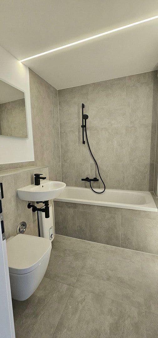 Predaj bytu 3-izbový 72 m², Wolfsburg, Dolné Sasko Predaj bytu 3-izbový 72 m², Wolfsburg, Dolné Sasko