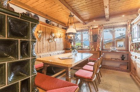 Predaj domu 165 m², pozemek 996 m², Hochgernweg 47, Unterwössen, Bavorsko Predaj domu 165 m², pozemek 996 m², Hochgernweg 47, Unterwössen, Bavorsko