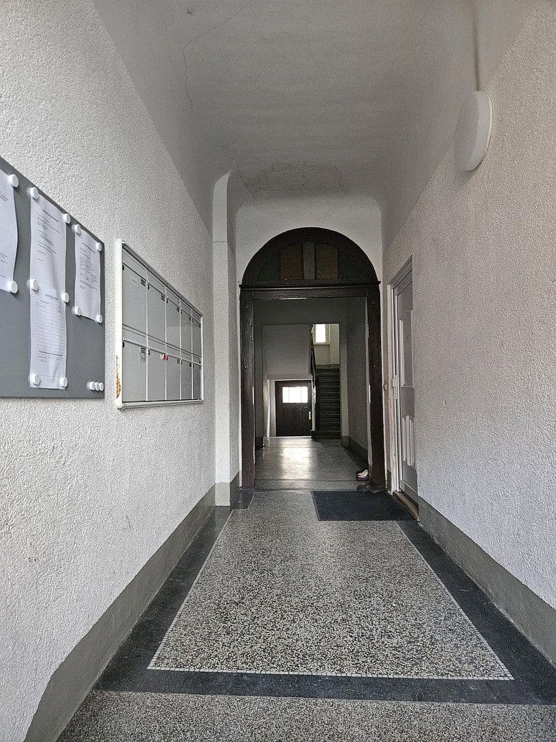 Prenájom bytu 2-izbový 60 m², Clara-Zetkin-Str. 107, Erfurt, Durínsko Prenájom bytu 2-izbový 60 m², Clara-Zetkin-Str. 107, Erfurt, Durínsko