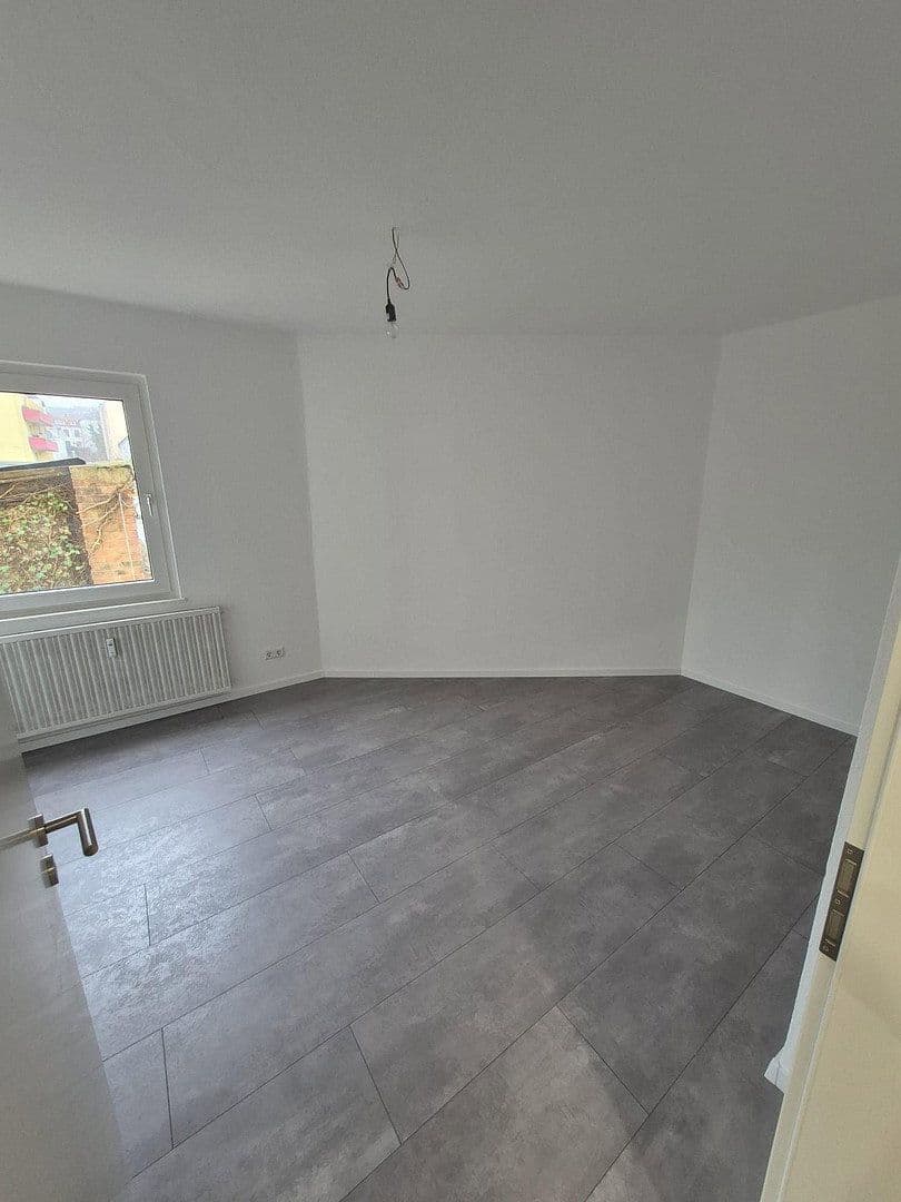 Prenájom bytu 3-izbový 70 m², Kappelhofstr. 11, Pforzheim, Bádensko-Wurttembersko Prenájom bytu 3-izbový 70 m², Kappelhofstr. 11, Pforzheim, Bádensko-Wurttembersko