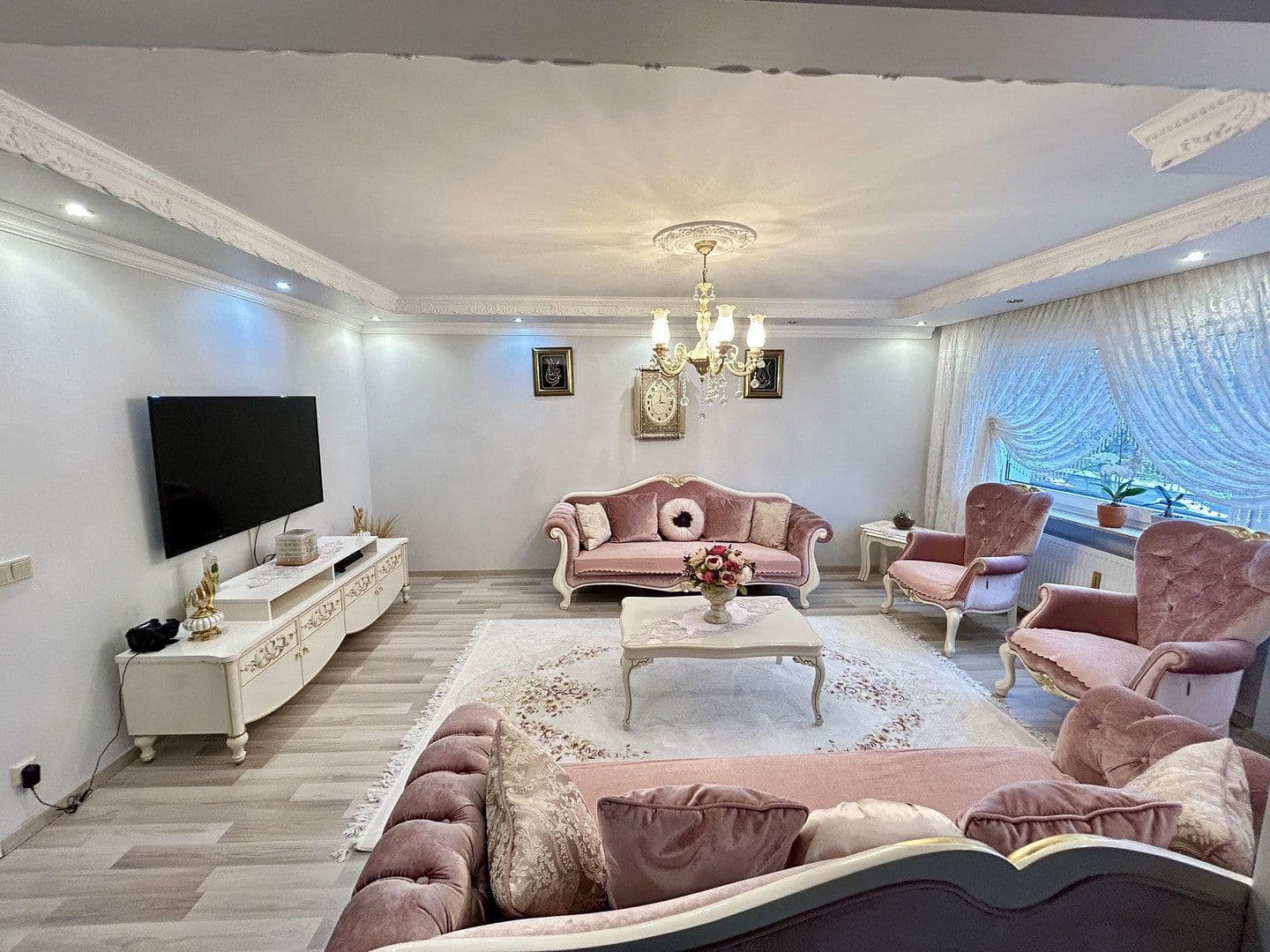 Predaj bytu 4-izbový 102 m², Mainhardter str. 23, Ludwigsburg, Bádensko-Wurttembersko Predaj bytu 4-izbový 102 m², Mainhardter str. 23, Ludwigsburg, Bádensko-Wurttembersko