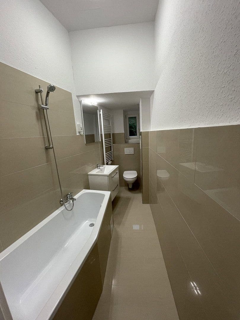 Prenájom bytu 2-izbový 50 m², Nauener Str., Berlin, Berlín Prenájom bytu 2-izbový 50 m², Nauener Str., Berlin, Berlín