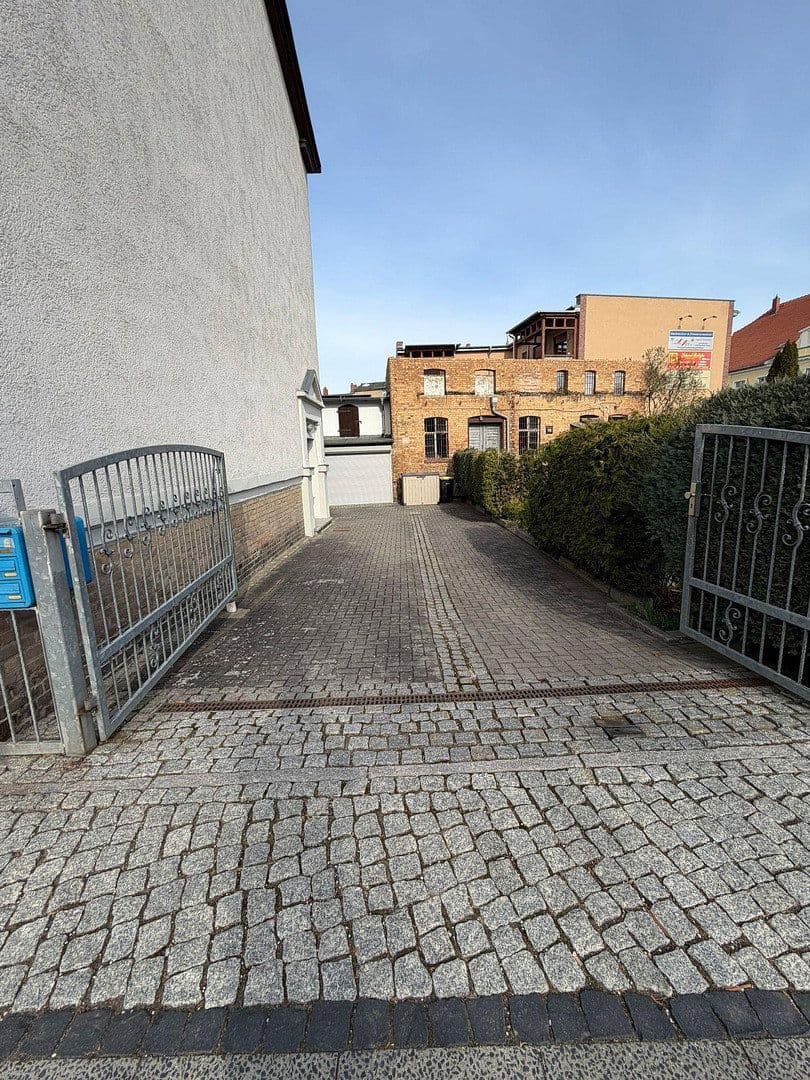 Prenájom bytu 3-izbový 85 m², Schneiderstraße 21, Eberswalde, Brandenbursko Prenájom bytu 3-izbový 85 m², Schneiderstraße 21, Eberswalde, Brandenbursko