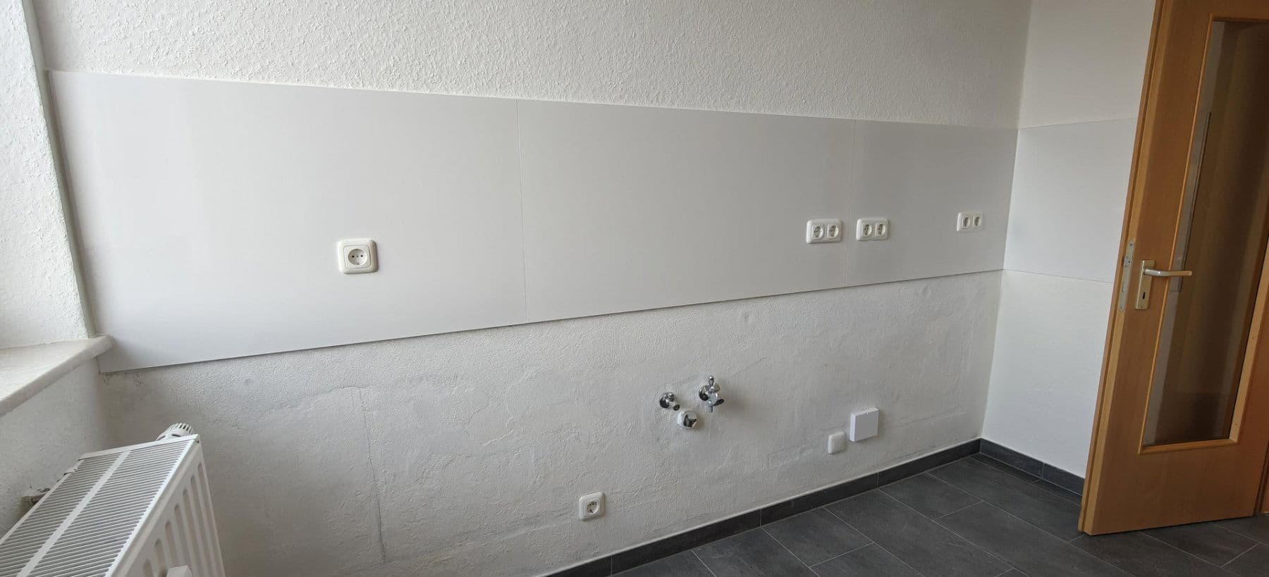 Prenájom bytu 2-izbový 45 m², Lange Straße 5, Zeithain, Sasko Prenájom bytu 2-izbový 45 m², Lange Straße 5, Zeithain, Sasko