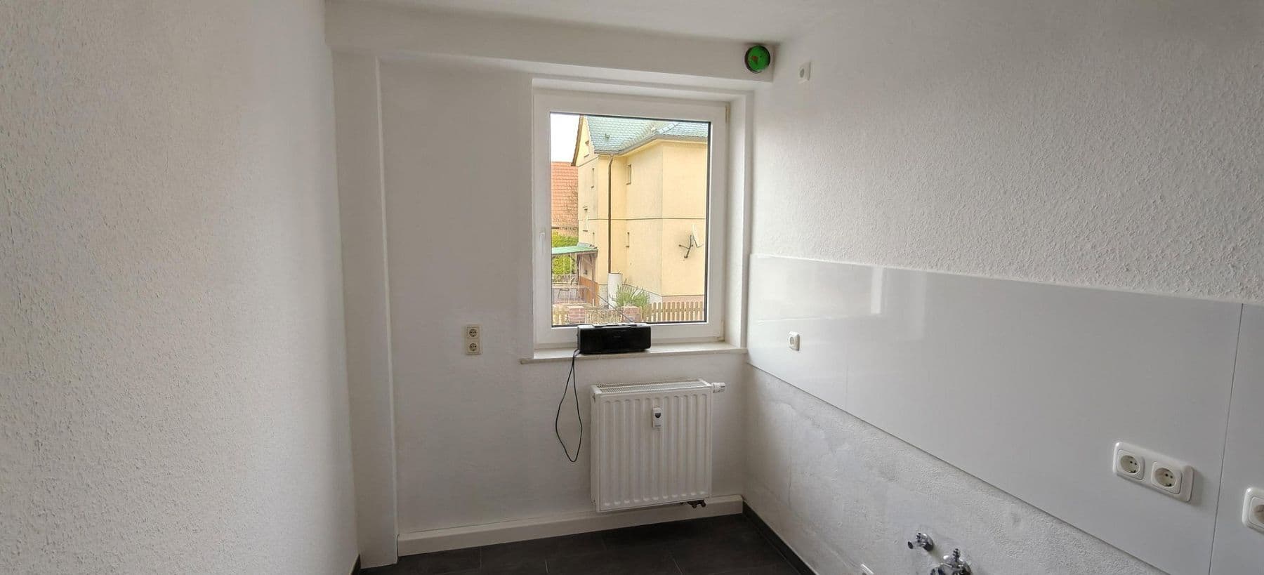 Prenájom bytu 2-izbový 45 m², Lange Straße 5, Zeithain, Sasko Prenájom bytu 2-izbový 45 m², Lange Straße 5, Zeithain, Sasko