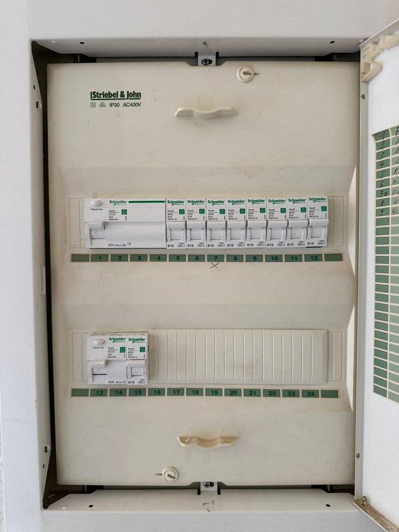 Prenájom bytu 2-izbový 70 m², Mittelstr. 9, Bochum, Severné Porýnie - Westfálsko Prenájom bytu 2-izbový 70 m², Mittelstr. 9, Bochum, Severné Porýnie - Westfálsko