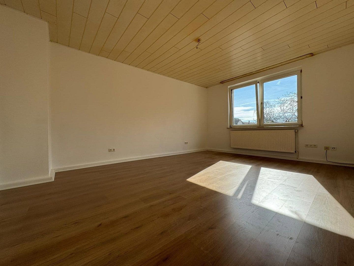 Prenájom bytu 2-izbový 70 m², Mittelstr. 9, Bochum, Severné Porýnie - Westfálsko Prenájom bytu 2-izbový 70 m², Mittelstr. 9, Bochum, Severné Porýnie - Westfálsko