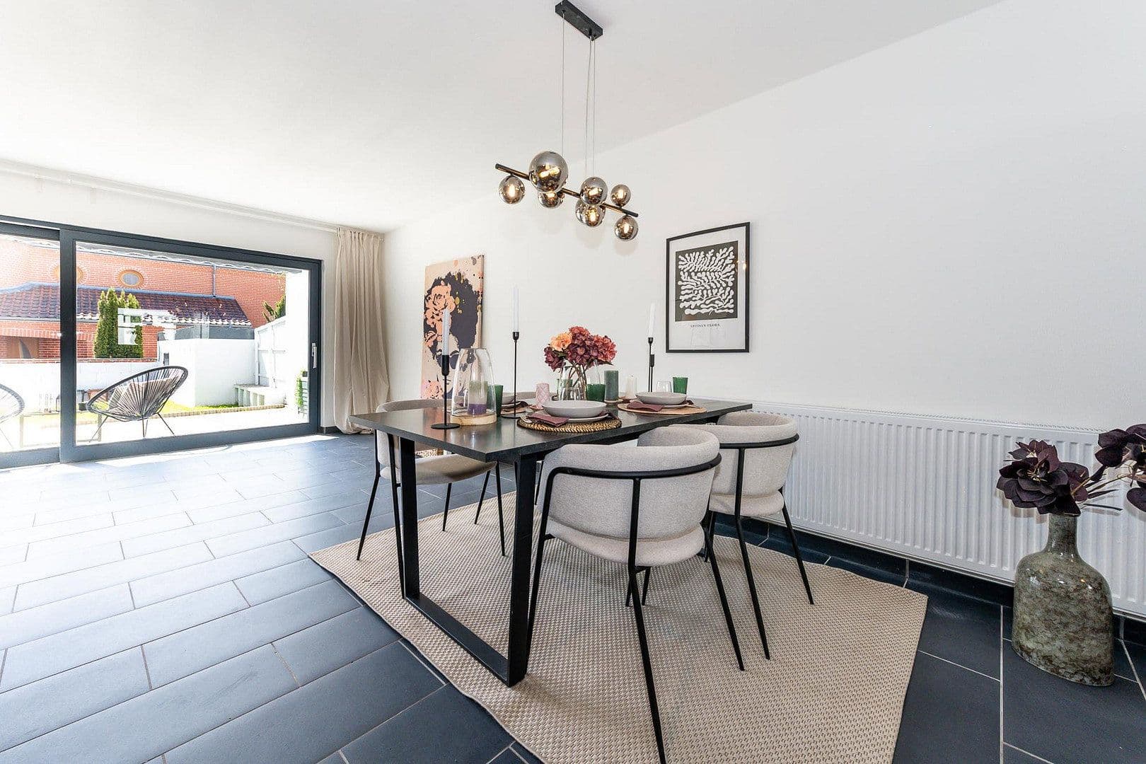 Predaj domu 161 m², pozemek 216 m², Bad Friedrichshall, Bádensko-Wurttembersko Predaj domu 161 m², pozemek 216 m², Bad Friedrichshall, Bádensko-Wurttembersko