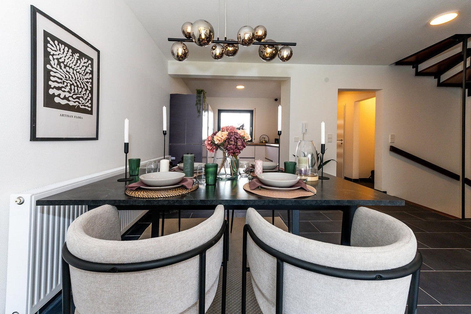 Predaj domu 161 m², pozemek 216 m², Bad Friedrichshall, Bádensko-Wurttembersko Predaj domu 161 m², pozemek 216 m², Bad Friedrichshall, Bádensko-Wurttembersko