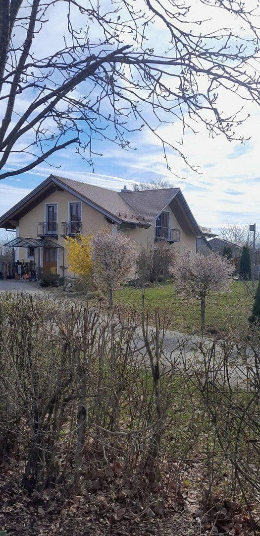 Prenájom domu 157 m², pozemek 2.000 m², Großaitingen, Bavorsko Prenájom domu 157 m², pozemek 2.000 m², Großaitingen, Bavorsko