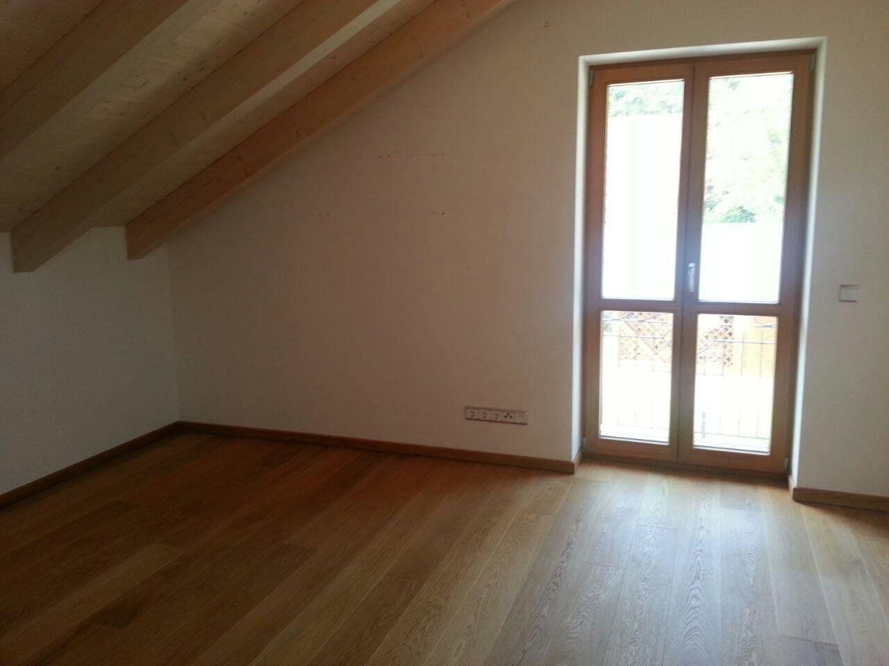 Prenájom domu 157 m², pozemek 2.000 m², Großaitingen, Bavorsko Prenájom domu 157 m², pozemek 2.000 m², Großaitingen, Bavorsko