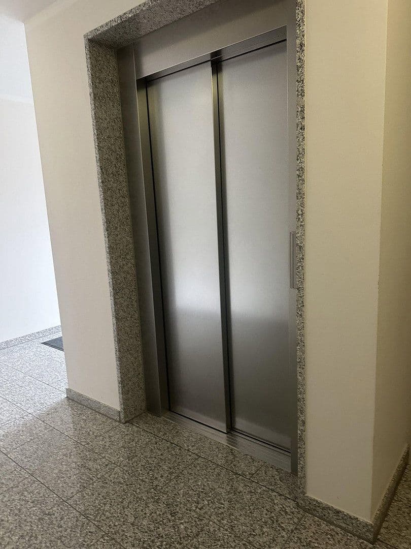 Predaj bytu 2-izbový 62 m², Bobingen, Bavorsko Predaj bytu 2-izbový 62 m², Bobingen, Bavorsko