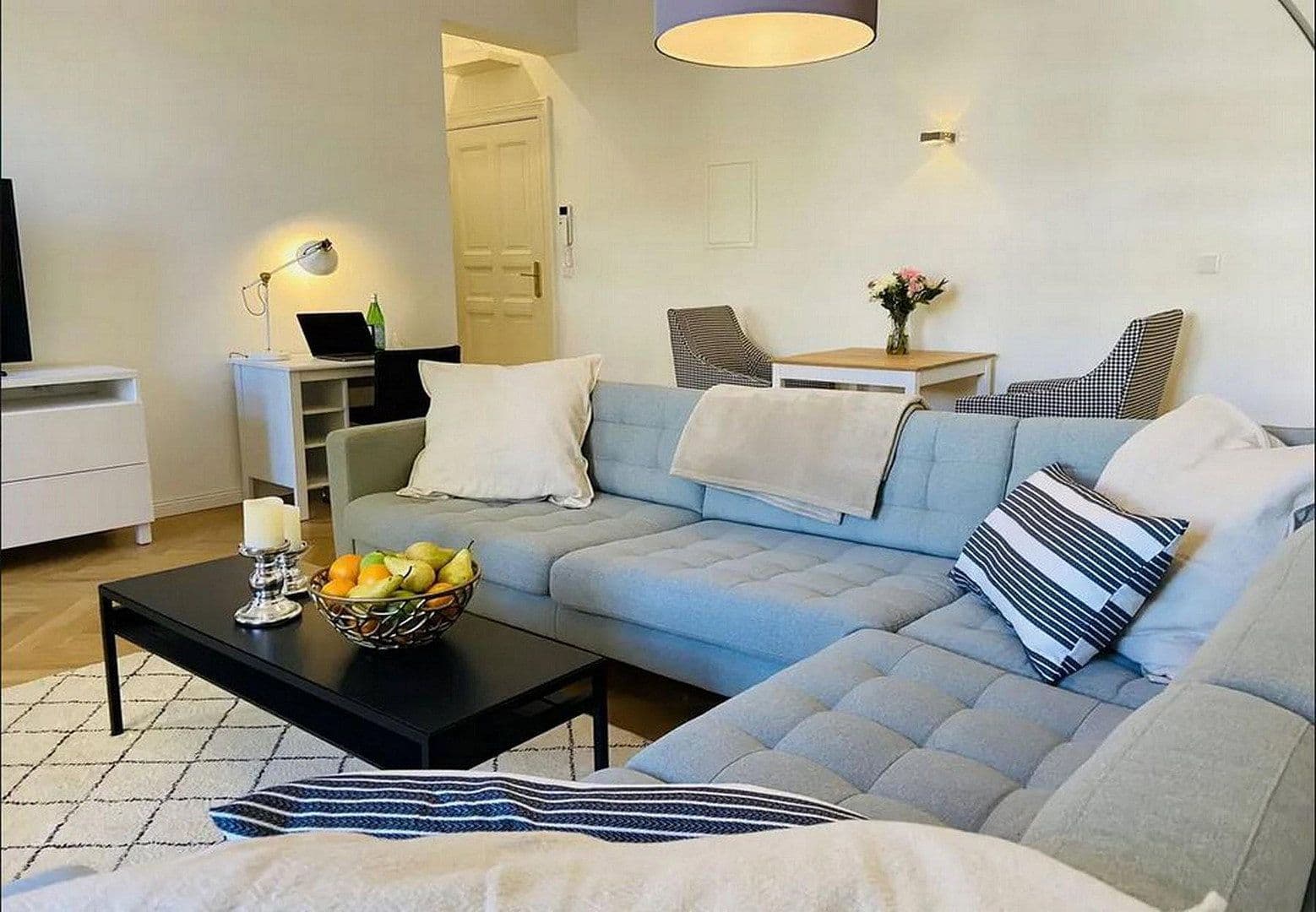 Prenájom bytu 2-izbový 49 m², Britzer Damm 127, Berlin, Berlín Prenájom bytu 2-izbový 49 m², Britzer Damm 127, Berlin, Berlín