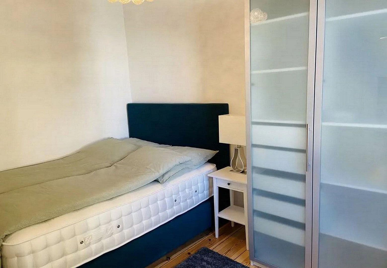 Prenájom bytu 2-izbový 49 m², Britzer Damm 127, Berlin, Berlín Prenájom bytu 2-izbový 49 m², Britzer Damm 127, Berlin, Berlín