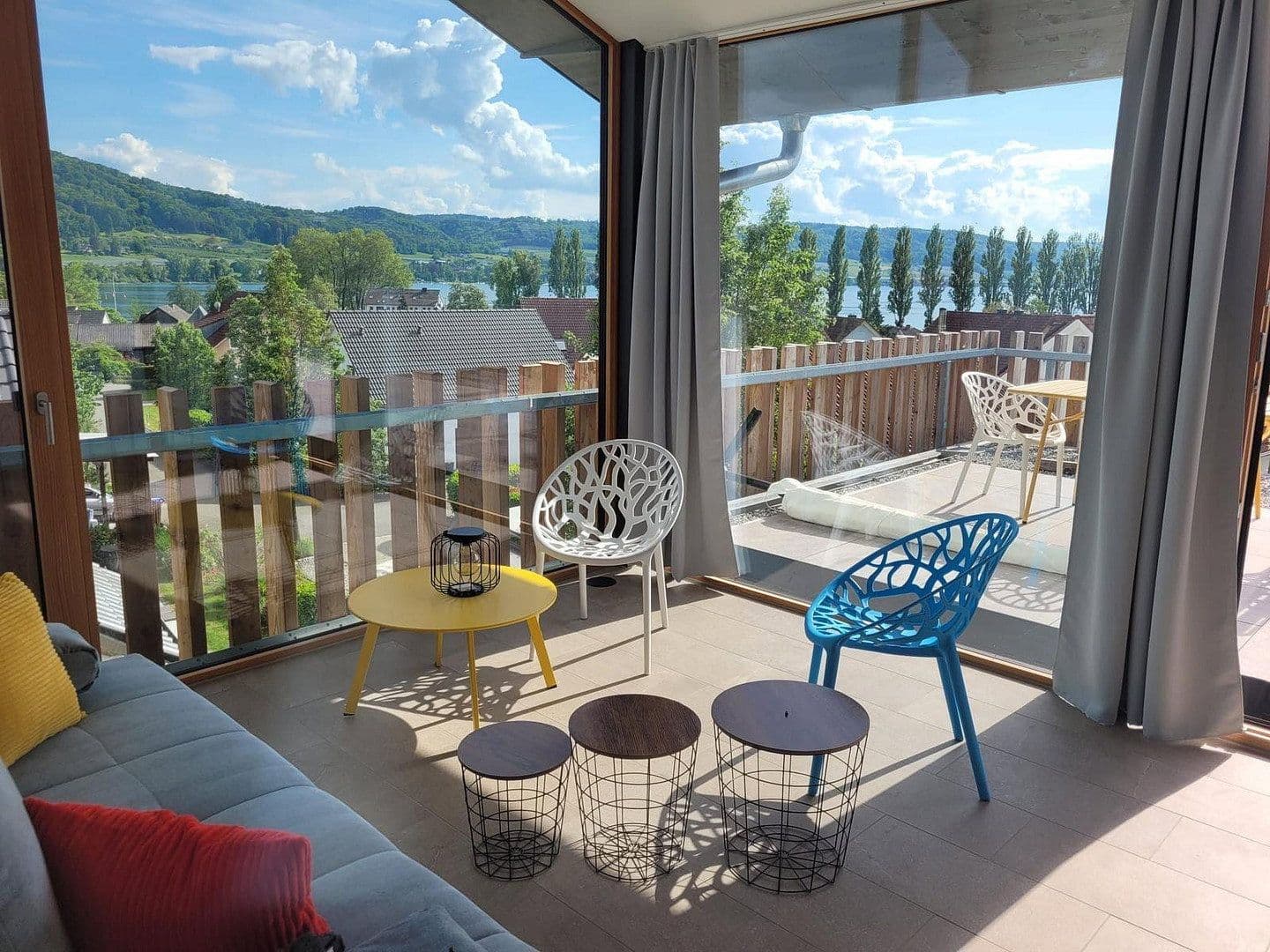 Predaj domu 185 m², pozemek 135 m², Zum Schierenberg 23, Öhningen, Bádensko-Wurttembersko Predaj domu 185 m², pozemek 135 m², Zum Schierenberg 23, Öhningen, Bádensko-Wurttembersko