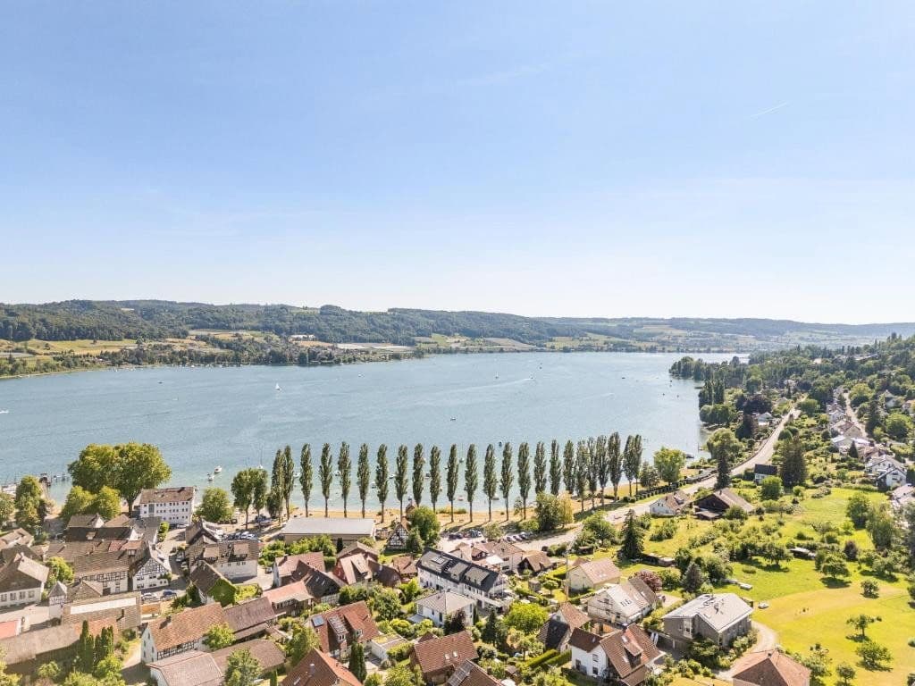 Predaj domu 185 m², pozemek 135 m², Zum Schierenberg 23, Öhningen, Bádensko-Wurttembersko Predaj domu 185 m², pozemek 135 m², Zum Schierenberg 23, Öhningen, Bádensko-Wurttembersko