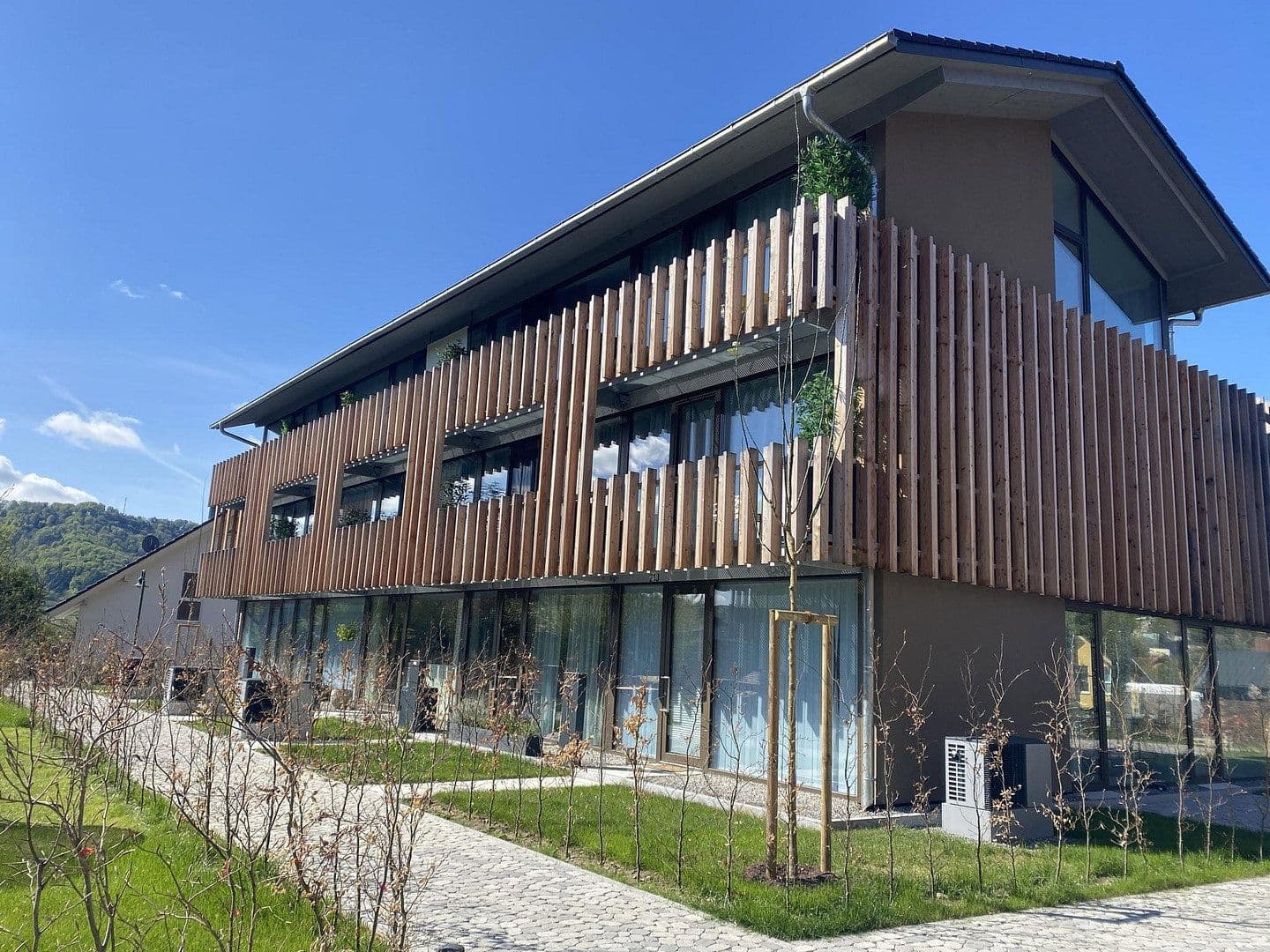 Predaj domu 185 m², pozemek 135 m², Zum Schierenberg 23, Öhningen, Bádensko-Wurttembersko Predaj domu 185 m², pozemek 135 m², Zum Schierenberg 23, Öhningen, Bádensko-Wurttembersko