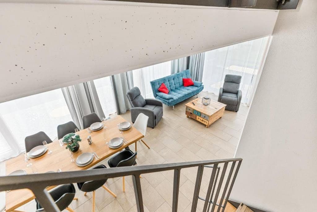 Predaj domu 185 m², pozemek 135 m², Zum Schierenberg 23, Öhningen, Bádensko-Wurttembersko Predaj domu 185 m², pozemek 135 m², Zum Schierenberg 23, Öhningen, Bádensko-Wurttembersko