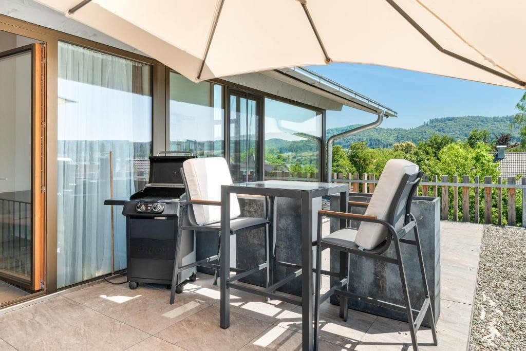 Predaj domu 185 m², pozemek 135 m², Zum Schierenberg 23, Öhningen, Bádensko-Wurttembersko Predaj domu 185 m², pozemek 135 m², Zum Schierenberg 23, Öhningen, Bádensko-Wurttembersko