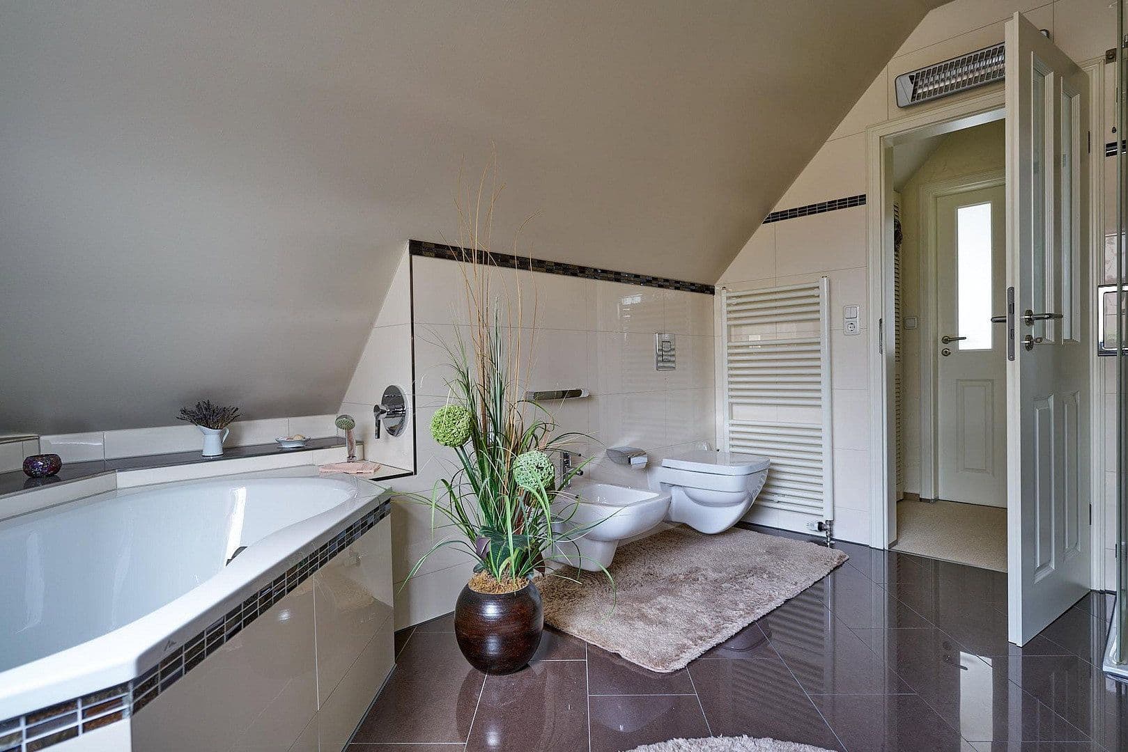 Predaj domu 115 m², pozemek 484 m², Berlin, Berlín Predaj domu 115 m², pozemek 484 m², Berlin, Berlín