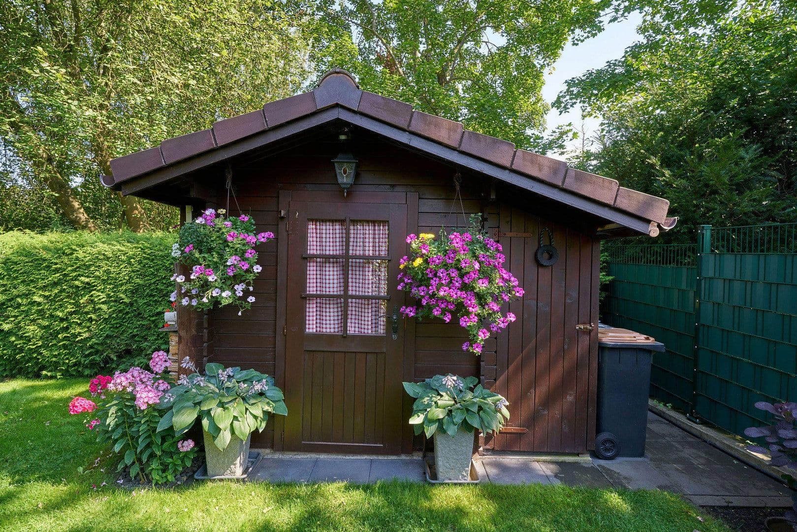 Predaj domu 115 m², pozemek 484 m², Berlin, Berlín Predaj domu 115 m², pozemek 484 m², Berlin, Berlín