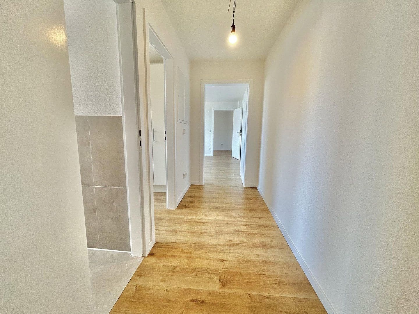 Prenájom bytu 2-izbový 46 m², Valentinenstraße 2, Essen, Severné Porýnie - Westfálsko Prenájom bytu 2-izbový 46 m², Valentinenstraße 2, Essen, Severné Porýnie - Westfálsko