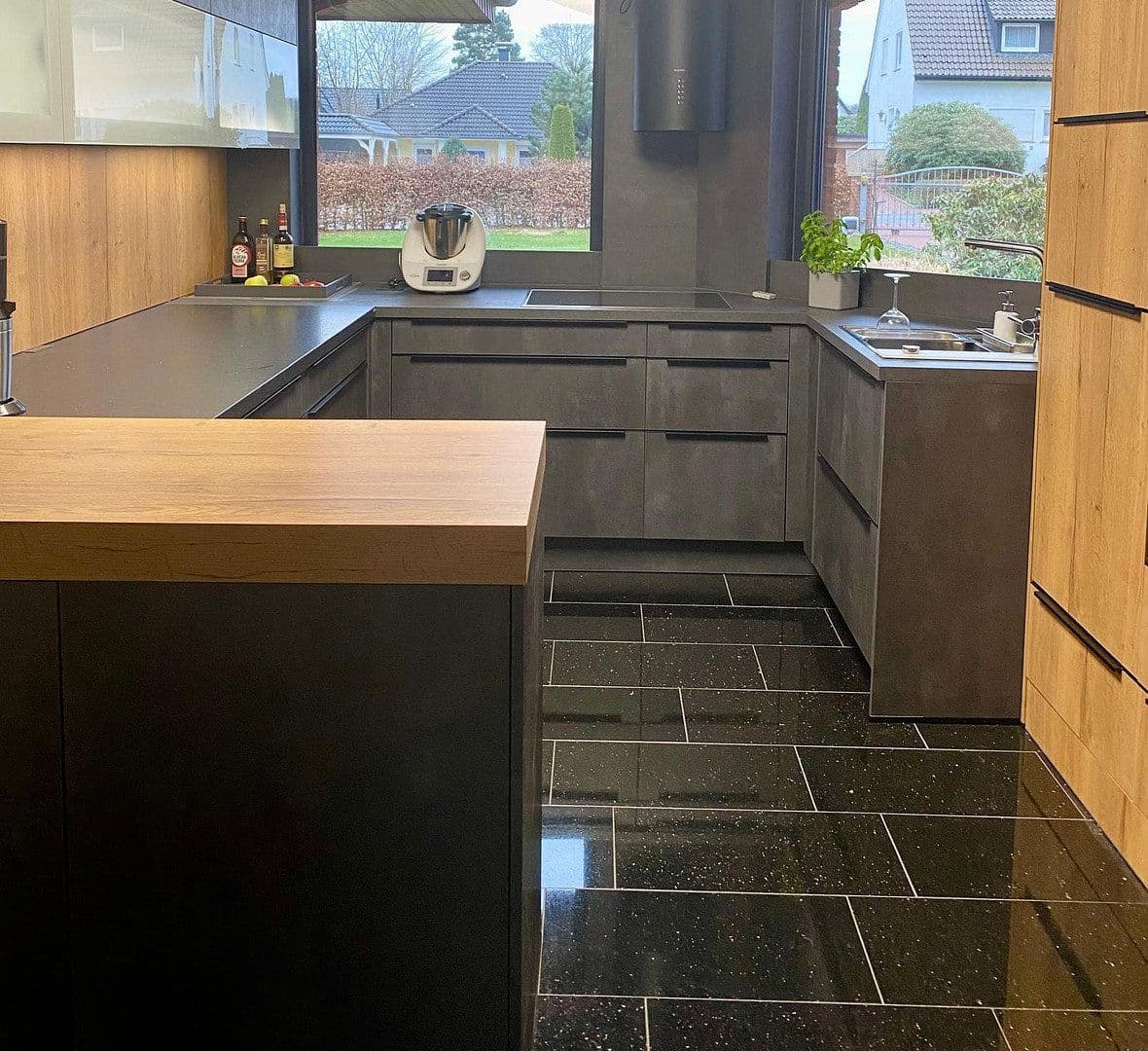 Predaj domu 263 m², pozemek 4.800 m², Rödinghausen, Severné Porýnie - Westfálsko Predaj domu 263 m², pozemek 4.800 m², Rödinghausen, Severné Porýnie - Westfálsko