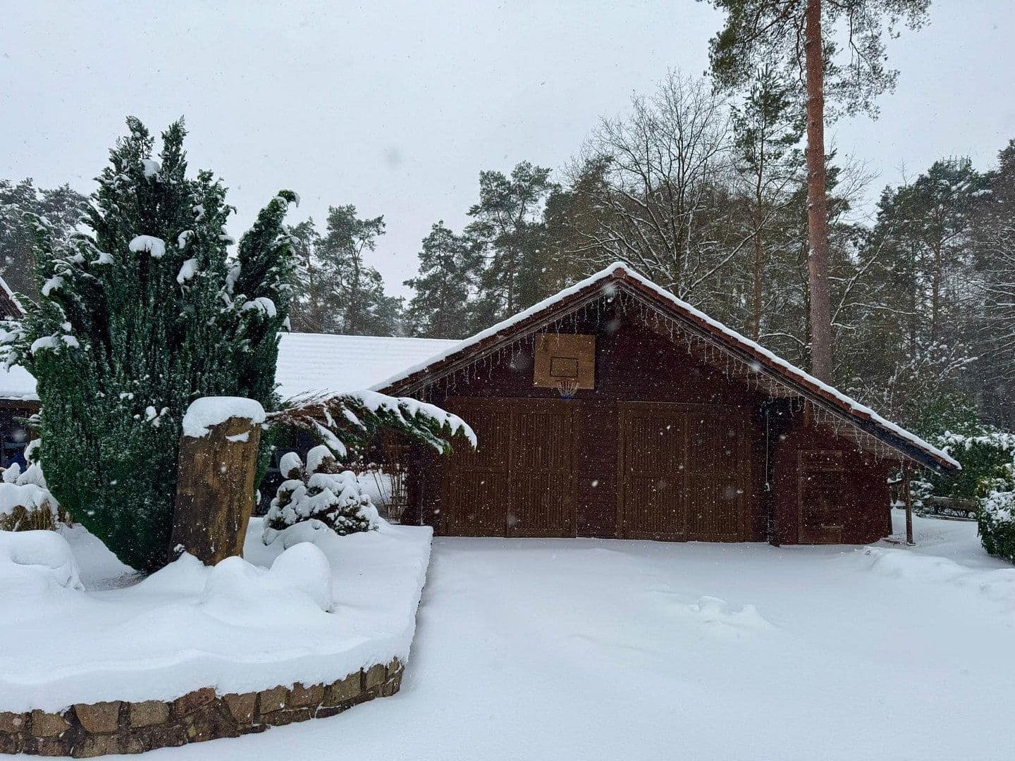 Predaj domu 190 m², pozemek 2.290 m², Handeloh, Dolné Sasko Predaj domu 190 m², pozemek 2.290 m², Handeloh, Dolné Sasko