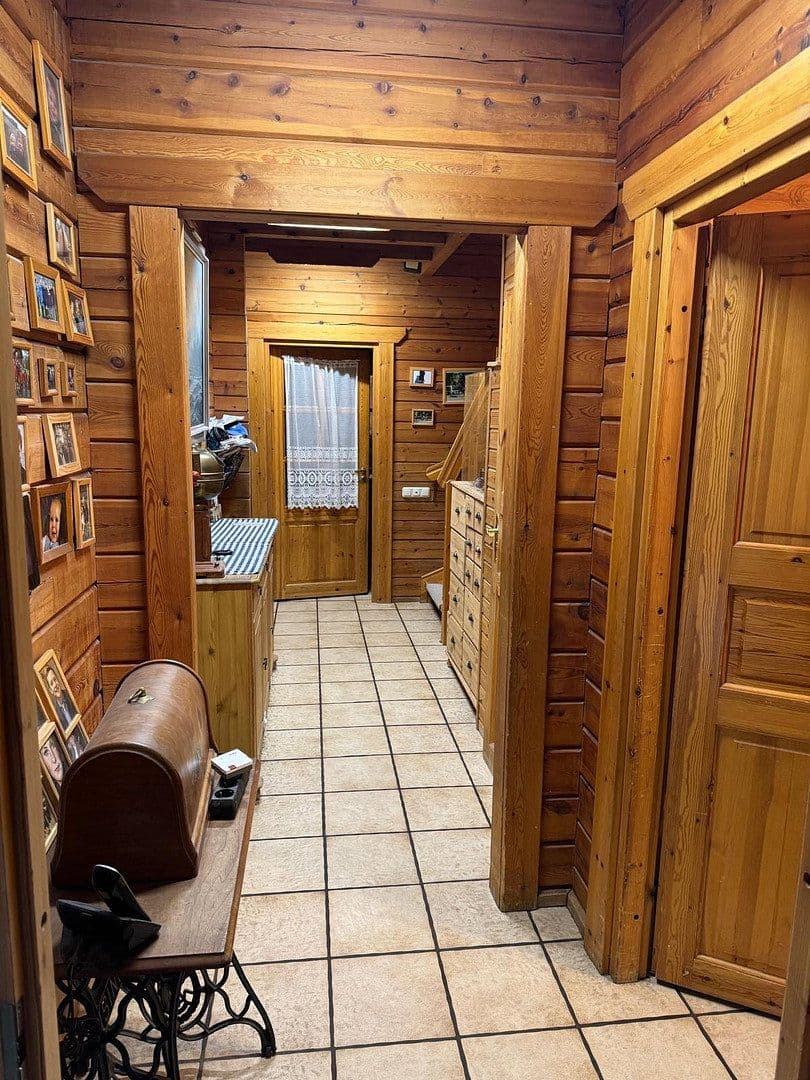 Predaj domu 190 m², pozemek 2.290 m², Handeloh, Dolné Sasko Predaj domu 190 m², pozemek 2.290 m², Handeloh, Dolné Sasko