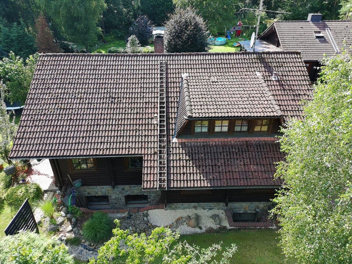 Predaj domu 190 m², pozemek 2.290 m², Handeloh, Dolné Sasko Predaj domu 190 m², pozemek 2.290 m², Handeloh, Dolné Sasko