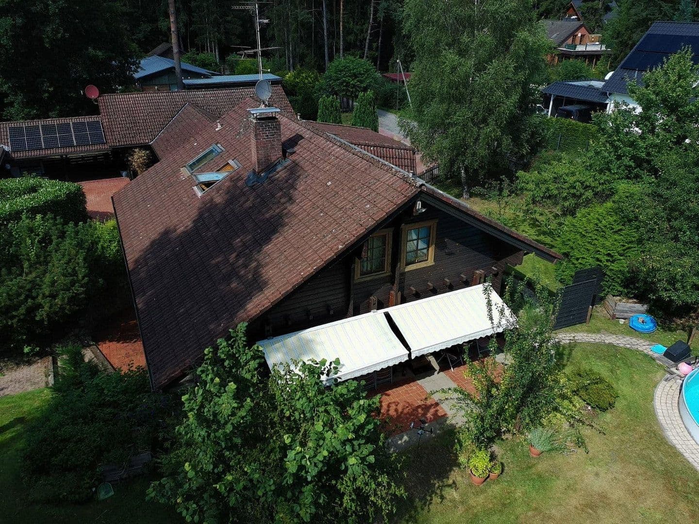 Predaj domu 190 m², pozemek 2.290 m², Handeloh, Dolné Sasko Predaj domu 190 m², pozemek 2.290 m², Handeloh, Dolné Sasko