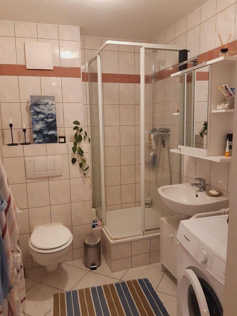 Prenájom bytu 1-izbový 30 m², Sickingenstraße 10/12, Jena, Durínsko Prenájom bytu 1-izbový 30 m², Sickingenstraße 10/12, Jena, Durínsko