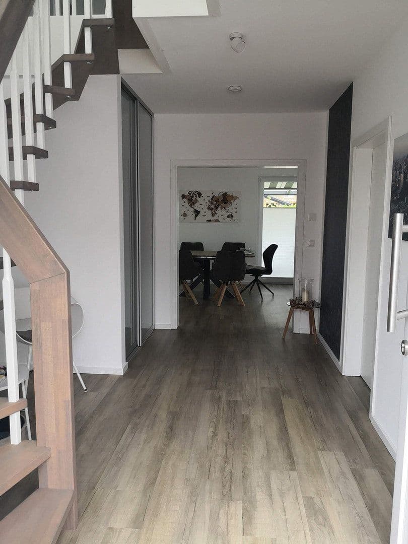 Predaj domu 141 m², pozemek 564 m², Harsefeld, Dolné Sasko Predaj domu 141 m², pozemek 564 m², Harsefeld, Dolné Sasko